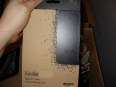 Husa Kindle 4,5 - 6&amp;quot; - NOUA - Piele Naturala - Originala Amazon - cu mic defect foto