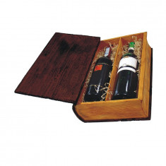 Cutie in forma de carte din lemn vechi pentru doua sticle de vin foto