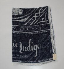 Esarfa Indigo GUESS Logo Scarf foto