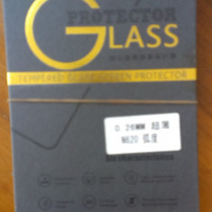 Folie sticla Nokia Lumia 620 super folie temperata si securizata tempered glass