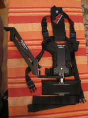 Steadicam Varizoom, Vesta si brat DV SPORTSTER Vest &amp;amp; Articulated Arm / FLOWCAM foto