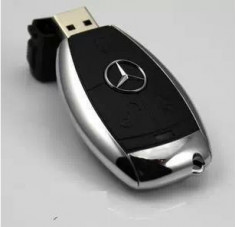 LICHIDARE! Mercedes USB Stick memorie cheie masina key 32 GB Memory Drive +CADOU foto