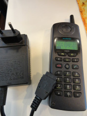 Telefon mobil vechi ,de colectie Siemens S24859-C2700-A10-1 -functional cu incarcator foto