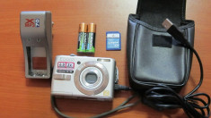 Aparat camera foto PANASONIC Lumix dmc ls 60 . 6 MPix . 3x Zoom optic. 1GB SD Card. acumulator si incarcator , cablu USB . husa piele foto