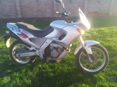 Dezmembrez Aprilia Pegaso 650 - 1998 foto