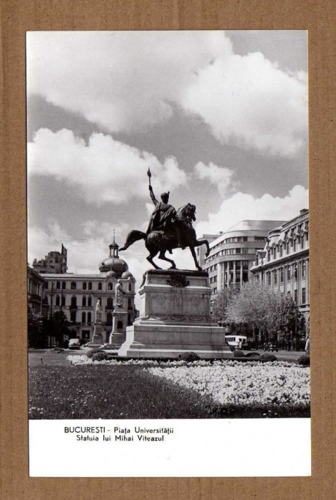 BUCURESTI PIATA UNIVERSITATII APROX 1960