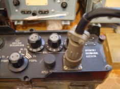 statia radio R 1260 foto