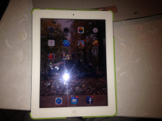 Vand Schimb iPad 2 16GB White WiFi+3G in stare foarte buna, pachet complet foto