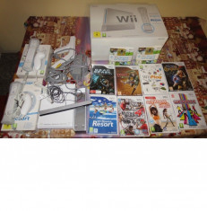 Consola Wii Consola Wii (cu wii sports)+ nunchuck+2 telecomenzi+jocuri+ pistol foto