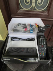 Vand receiver satelit full HD DREAMBOX DM 800 sigilat , cu toate accesoriile foto