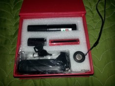 LASER VERDE LASERE POINTER 10000mW cu ACUMULATOR si incarcator - aprinde chibrit foto