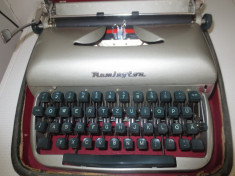 veche masina de scris REMINGTON de colectie , functionala foto