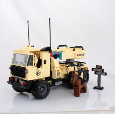 Joc de construit tip LEGO armata, Enlighten Combat Zones, Lansator de rachete, 310 piese, 2 figurine, NOU foto