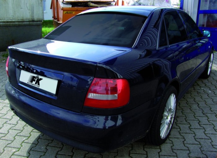 Dezmembrez Audi A4 Dezmembrez Audi A4
