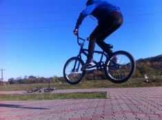 Vand BMX Haro F3 impecabil (accept si variante) foto