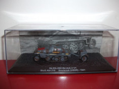 Macheta senilata Sd.Kfz.252 + remorca munitie Smolensk - 1941 scara 1:72 foto