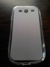 Husa Samsung Galaxy S3 silicon alb + CADOU folie protectie ecran foto