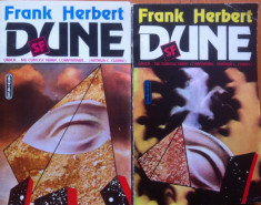 DUNE (Vol I + Vol II) + MANTUITORUL DUNEI - Frank Herbert foto