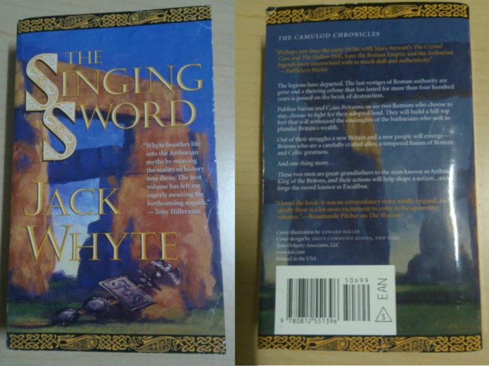 The singing sword - Jack Whyte ( limba engleza, eng. )