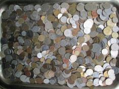 Lot 1000 monede romanesti si straine , o gramada de bani vechi , cateva kilograme foto