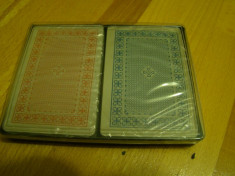 Carti de joc , plastic 100% , produs NOU, carti de poker , - 1 pereche: 4 lei, 3 perechi 10 lei. foto
