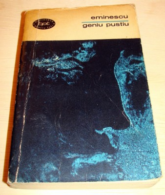 GENIU PUSTIU - Mihai Eminescu foto