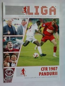 CFR Cluj Napoca-Pandurii Tg.Jiu (6 aprilie 2008) foto
