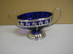 Vas pentru servit metal argintat si sticla albastra Made in England foto