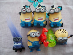 LOT JUCARIE FIGURINA MINION DESPICABLE ME , 30 ron bucata ! foto