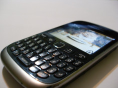 Blackberry Curve 9320(Stare foarte buna) foto