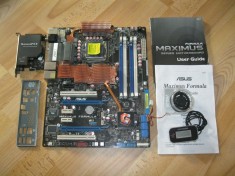 Vand super placa de baza Asus Maximus Formula socket 775,DDR 2, LCD Poster, ventilator chipset, placa de sunet , tablita shield, manuale, cabluri foto