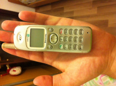 telefon Panasonic GD 90 foto