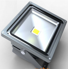 Proiector Plasma LED 20w echivalent 200w Rezistent la exterior Durata viata 50000 ore foto