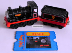 Take Along cu magnet - Thomas and Friends trenulet - DONALD locomotiva cu nr. 9 ( transport 2.6 RON la plata in avans ) - BUN foto