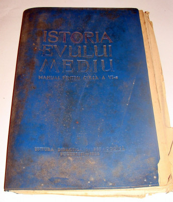 ISTORIA EVULUI MEDIU ( manual clasa a VI a ) - 1966 foto