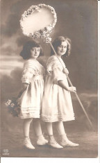Copii cu evantai, circulata 1916 foto