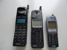 Telefon mobil vechi ,de colectie Sony CMD-X2000(din cm-dx1000,cmd-z5,cmd-z7,cmd-j6,cmd-cd5,cmd-c1) foto