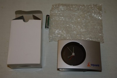 Ceas cu baterie si alarma foto