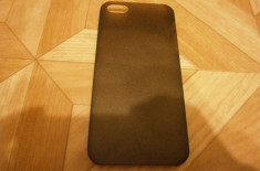 Husa capac protectie spate negru iPhone 5 - 12 lei foto