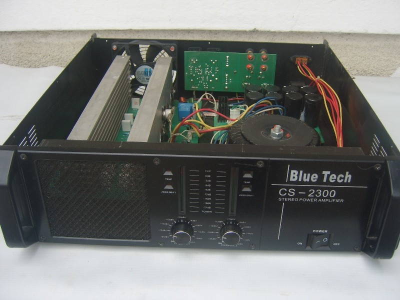 amplificator / putere blue tech cs 2300 | arhiva Okazii.ro