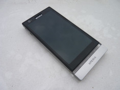 Sony Xperia P Grey stare f buna , NECODAT , original - 399 LEI ! Okazie ! foto