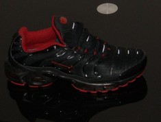 ADIDASI NIKE TN AIRMAX -- TRANSPORT GRATUIT -- MADE IN VIETNAM foto