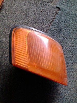 Semnalizare dreapta Ford Scorpio 1985-1991 foto