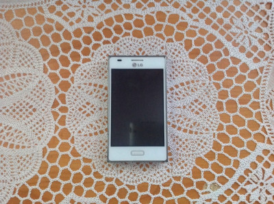 LG l5 Android 4.2.2 white foto