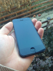 Vand iphone 5 16gb black NEVRLOCKED nota 9,3/10 la cutie full accesorizat foto