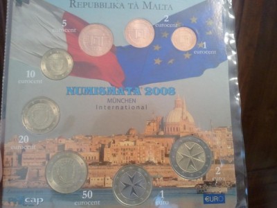 Malta - set 8 monede Euro 2008, necirculate, 100 euro + taxele postale, discutii pe forum foto
