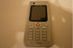 Sony Ericsson W880i argintiu - 89 lei foto
