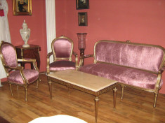 SALON STIL ROCOCO IN FOITA AURIE foto