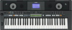 Yamaha PSR-s650 clapa este noua. foto