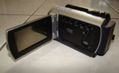 camera video sony dcr-sr37,cu hard disc de 60 giga foto